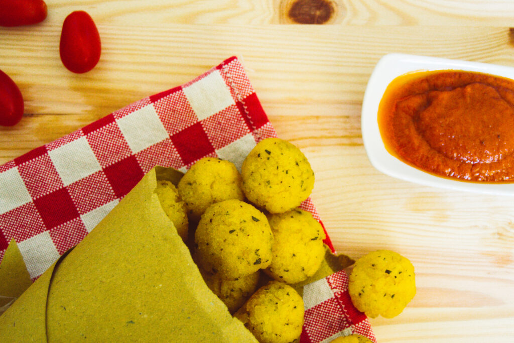 Cibo sano e vegetale: polpette di polenta - Green Ganesha