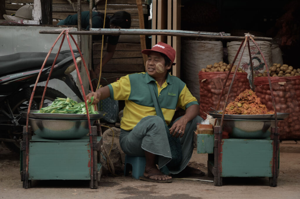 Personal Branding. Mercato Myanmar. Foto di Elena Muscas